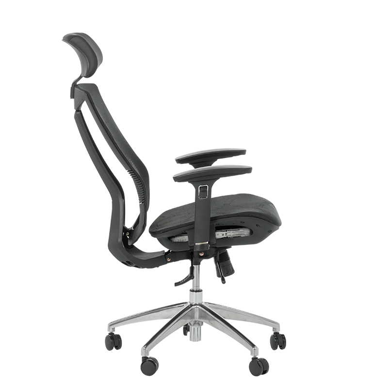 ergonomichen-stol-carmen-7577-cheren Ергономичен стол Carmen 7577 - черен