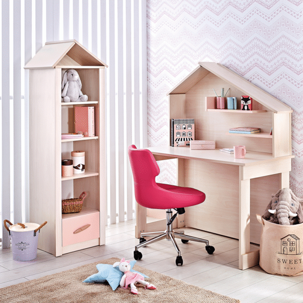 Детска етажерка от серията PINK HOUSE