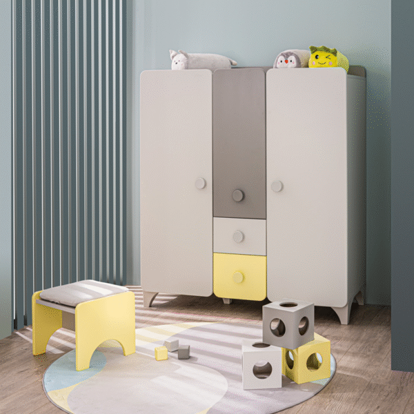 Детски трикрилен гардероб от серията MINIA